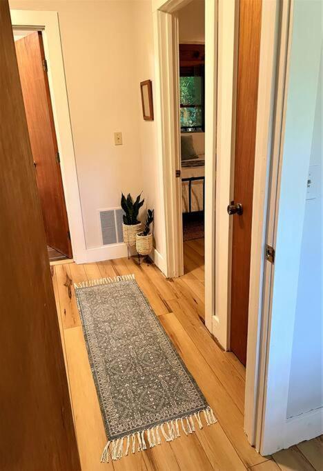 Hemlock Hideaway Apartment Маги Вали Екстериор снимка