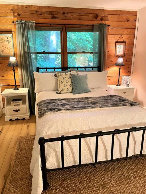Hemlock Hideaway Apartment Маги Вали Екстериор снимка